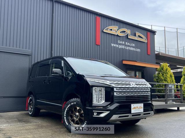 Mitsubishi DELICA 2020-03 5866607-0