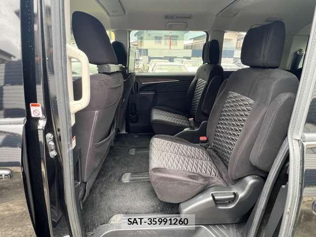 Mitsubishi DELICA 2020-03 5866607-15
