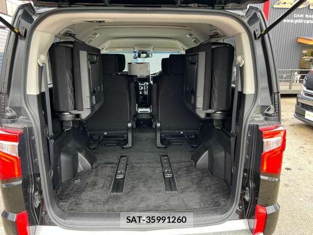 Mitsubishi DELICA 2020-03 5866607-21