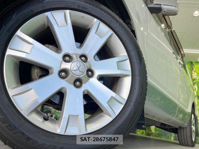 Mitsubishi DELICA 2015-02 5866644-12