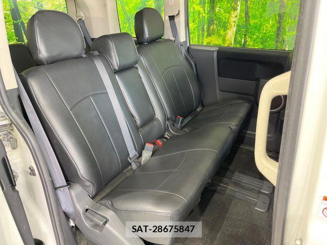 Mitsubishi DELICA 2015-02 5866644-7