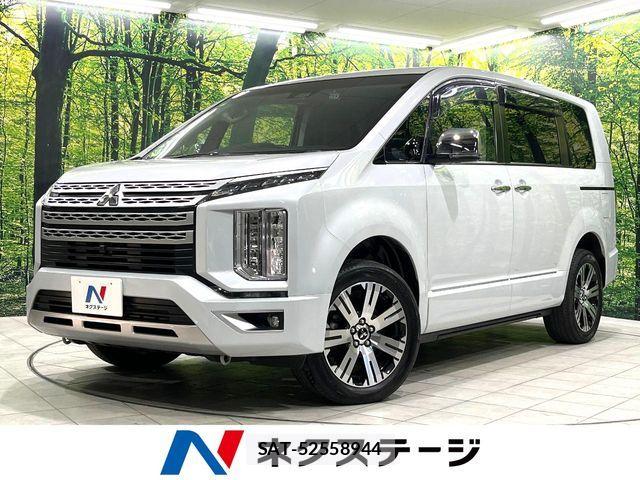 Mitsubishi DELICA 2022-05 5866569-0