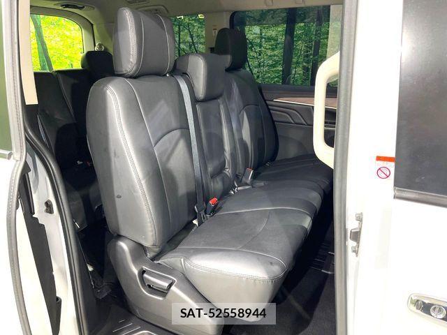 Mitsubishi DELICA 2022-05 5866569-9