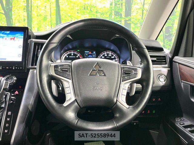 Mitsubishi DELICA 2022-05 5866569-12