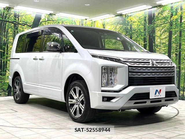 Mitsubishi DELICA 2022-05 5866569-17