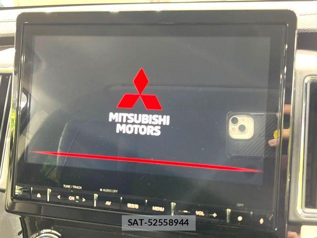 Mitsubishi DELICA 2022-05 5866569-3