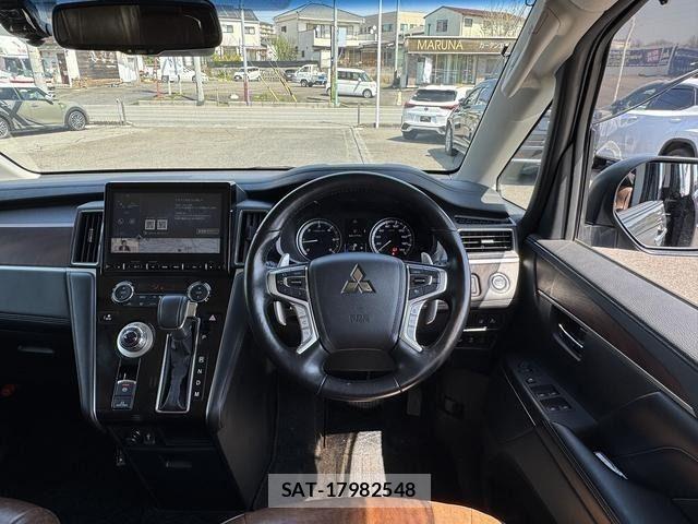 Mitsubishi DELICA 2021-04 6003880-11