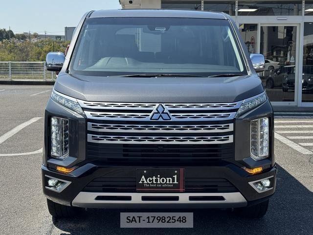 Mitsubishi DELICA 2021-04 6003880-1