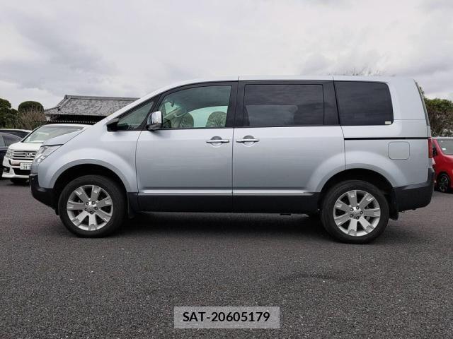 Mitsubishi DELICA 2010-03 6003942-11