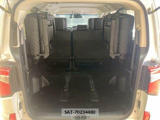 Mitsubishi DELICA 2023-09 6003781-12