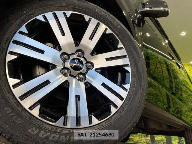 Mitsubishi DELICA 2023-03 6003789-13