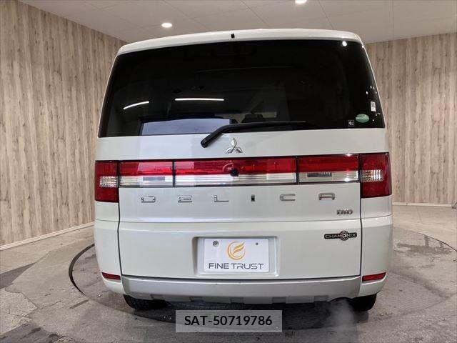 Mitsubishi DELICA 2016-05 6213943-18