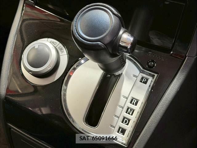 Mitsubishi DELICA 2015-06 6213924-19