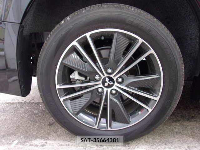 Mitsubishi DELICA 2023-05 6213898-11