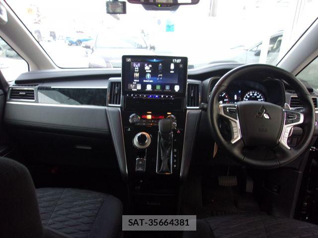 Mitsubishi DELICA 2023-05 6213898-1