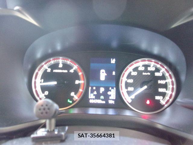 Mitsubishi DELICA 2023-05 6213898-3