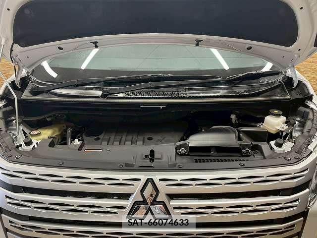 Mitsubishi DELICA 2024-08 6213884-17