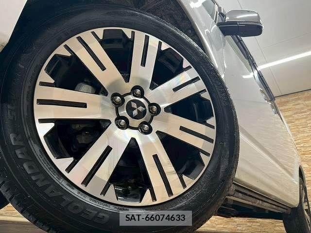 Mitsubishi DELICA 2024-08 6213884-18