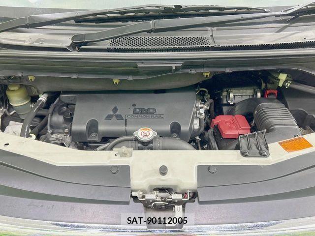 Mitsubishi DELICA 2015-01 6213919-17
