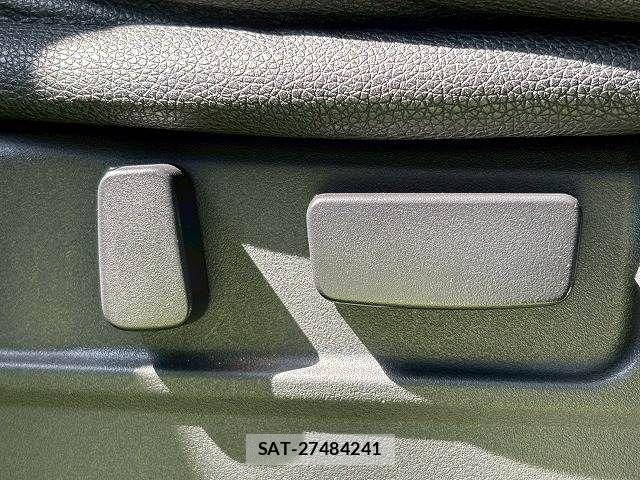 Mitsubishi DELICA 2024-08 6213891-10