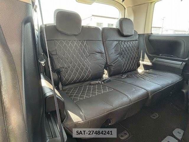 Mitsubishi DELICA 2024-08 6213891-13
