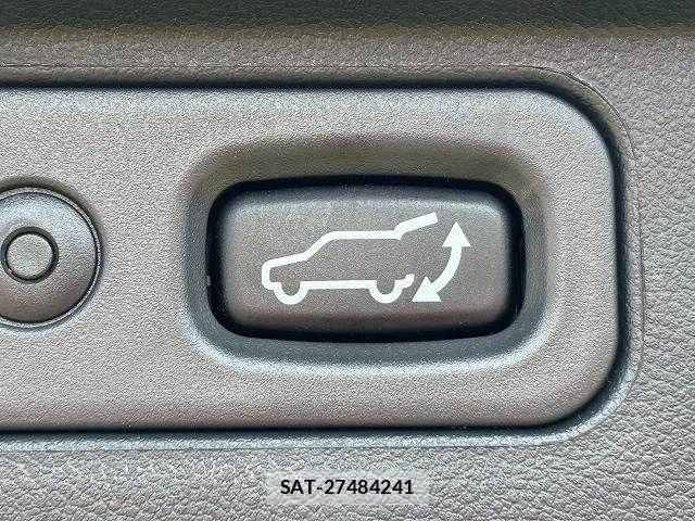 Mitsubishi DELICA 2024-08 6213891-8