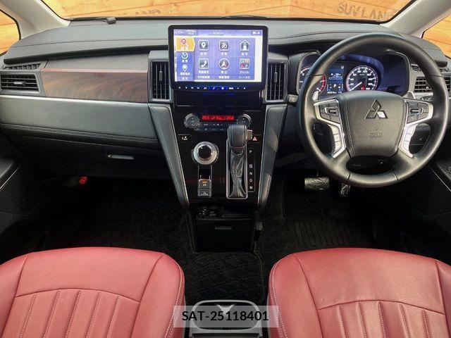 Mitsubishi DELICA 2022-01 6213879-1