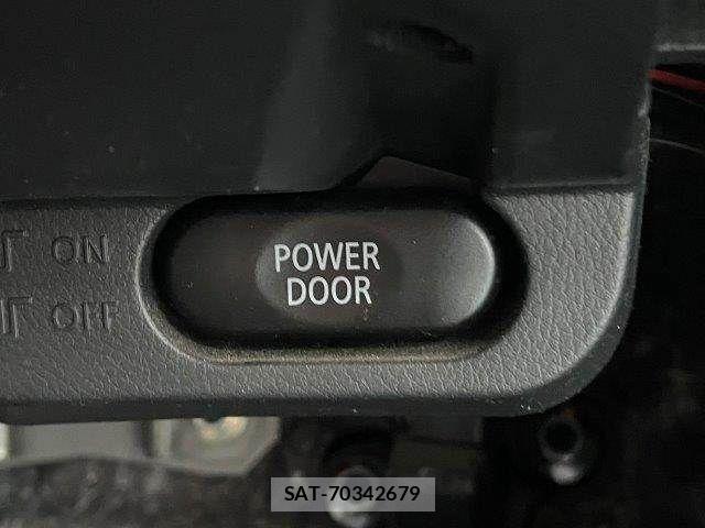 Mitsubishi DELICA 2015-08 6213951-10