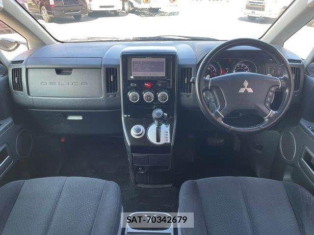 Mitsubishi DELICA 2015-08 6213951-3