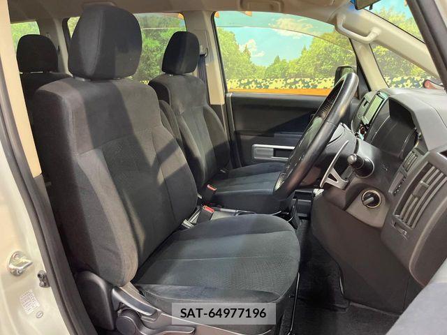 Mitsubishi DELICA 2018-10 6243517-7