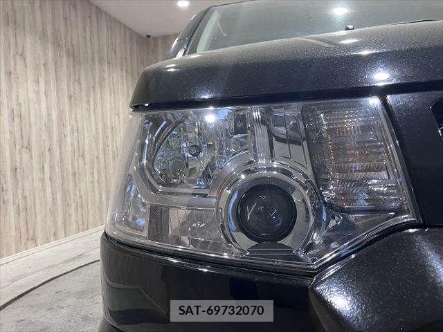 Mitsubishi DELICA 2017-10 6243519-22