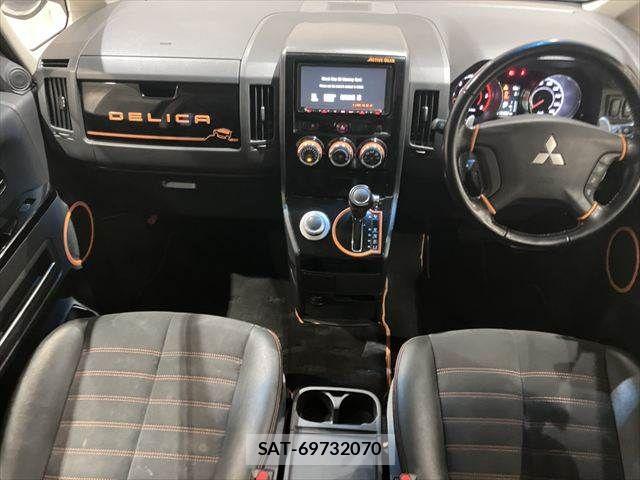 Mitsubishi DELICA 2017-10 6243519-2