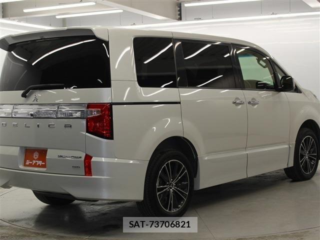 Mitsubishi DELICA 2020-09 6243518-4