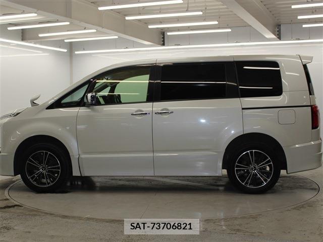 Mitsubishi DELICA 2020-09 6243518-7