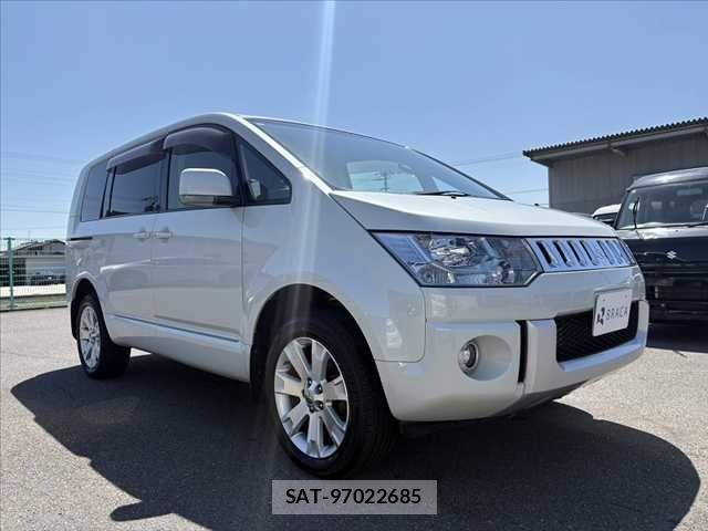 Mitsubishi DELICA 2016-04 6243535-9