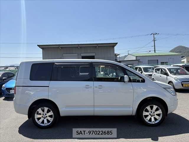 Mitsubishi DELICA 2016-04 6243535-10