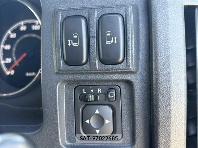 Mitsubishi DELICA 2016-04 6243535-6