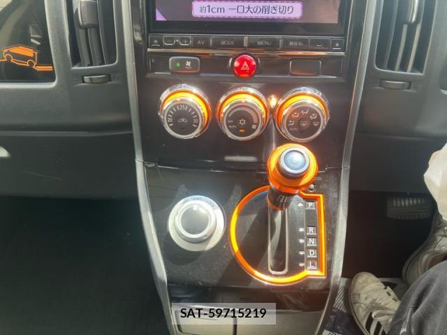 Mitsubishi DELICA 2017-12 6263874-20