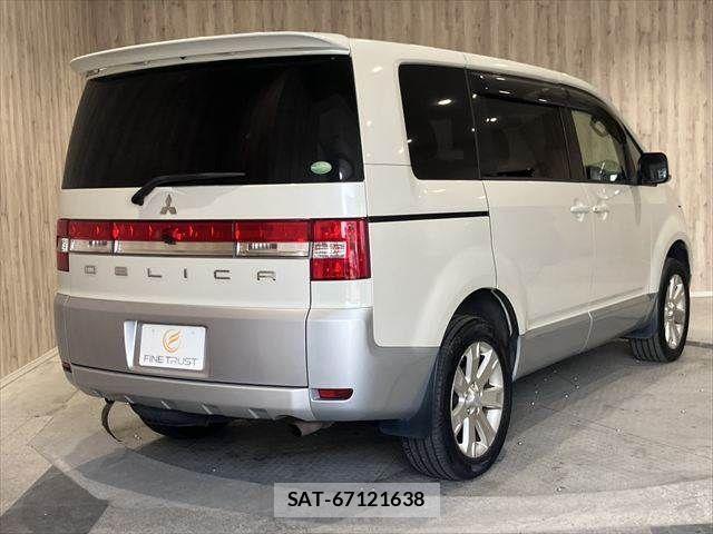 Mitsubishi DELICA 2013-05 6263884-18