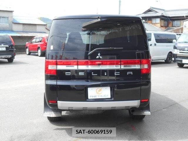 Mitsubishi DELICA 2011-09 6271491-20