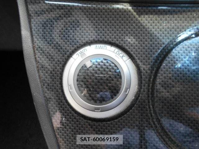 Mitsubishi DELICA 2011-09 6271491-7