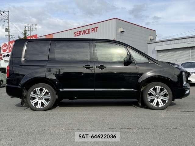 Mitsubishi DELICA 2021-11 6271480-25