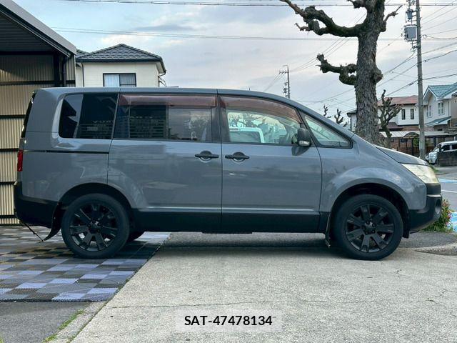 Mitsubishi DELICA 2007-04 6276139-11