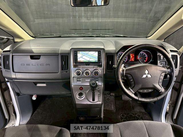 Mitsubishi DELICA 2007-04 6276139-4