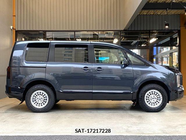 Mitsubishi DELICA 2024-02 6303723-9