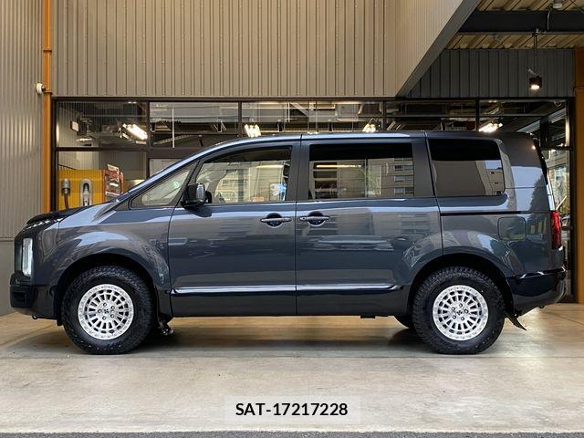 Mitsubishi DELICA 2024-02 6303723-10