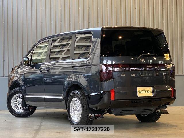Mitsubishi DELICA 2024-02 6303723-2