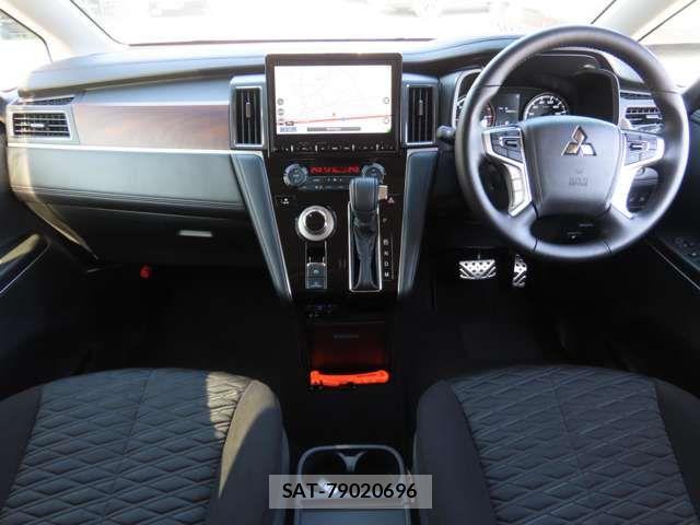 Mitsubishi DELICA 2024-06 6303703-4