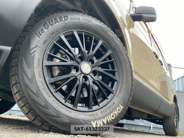 Mitsubishi DELICA 2009-11 6496914-12