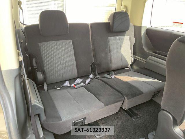 Mitsubishi DELICA 2009-11 6496914-17